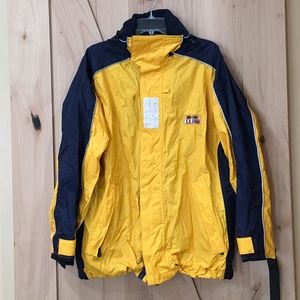 Against the Elements Waterproof Rain Jacket M